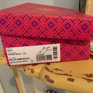 Tory Burch Miller Wedges - size 6